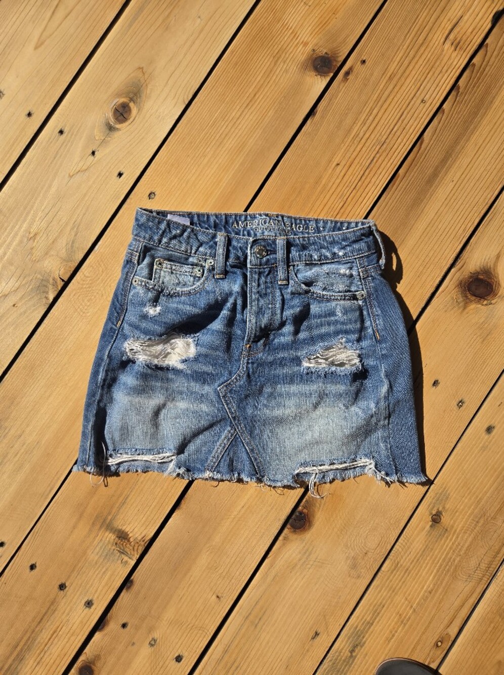 American Eagle Outfitters Women's Distressed Blue Denim Shorts